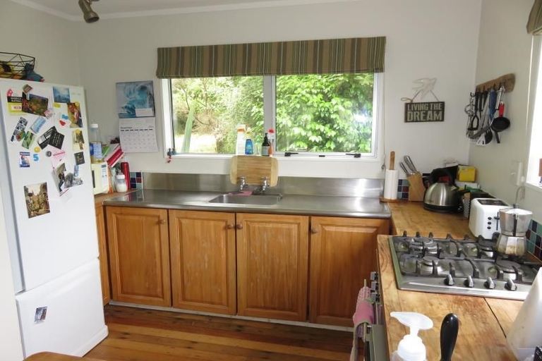 Photo of property in 2 Trilids Lane, Churton Park, Wellington, 6037