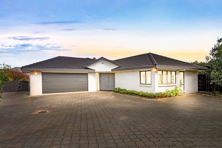 Photo of property in 37 Rochester Crescent, Somerville, Auckland, 2014