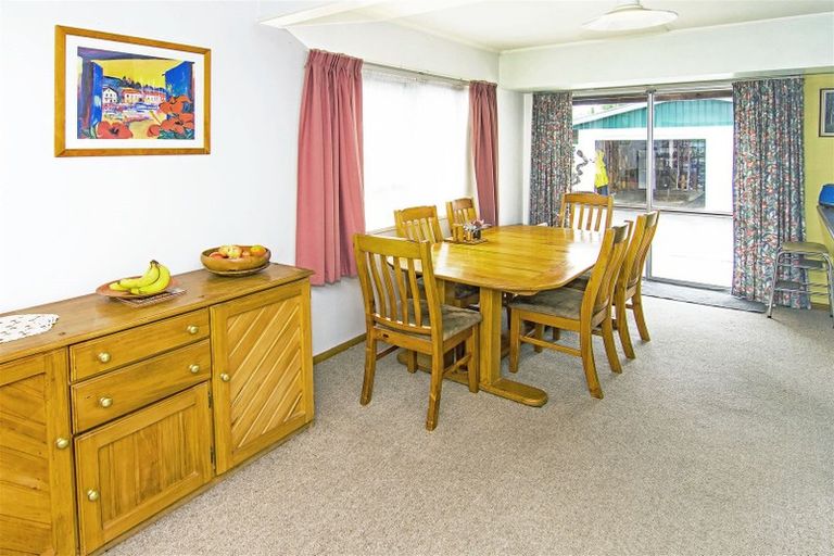 Photo of property in 84 Upper Plain Road, Masterton, 5810