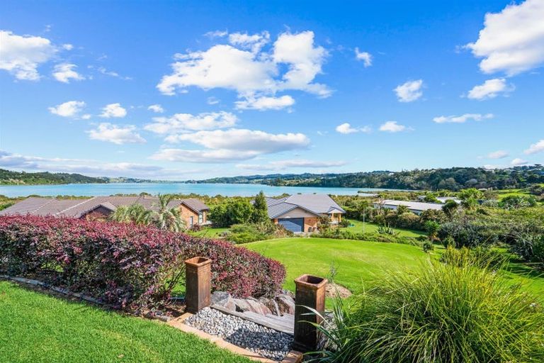 Photo of property in 6 Oyster Lane, Parua Bay, Whangarei, 0174