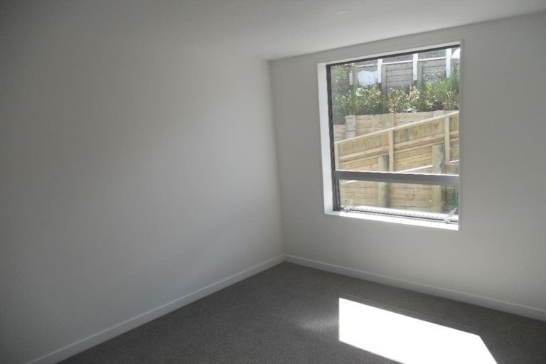 Photo of property in 2/7 Handyside Street, Tawa, Wellington, 5028