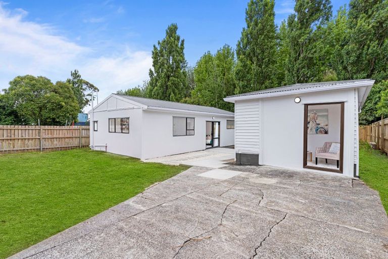 Photo of property in 67 Blake Road, Mangere East, Auckland, 2024