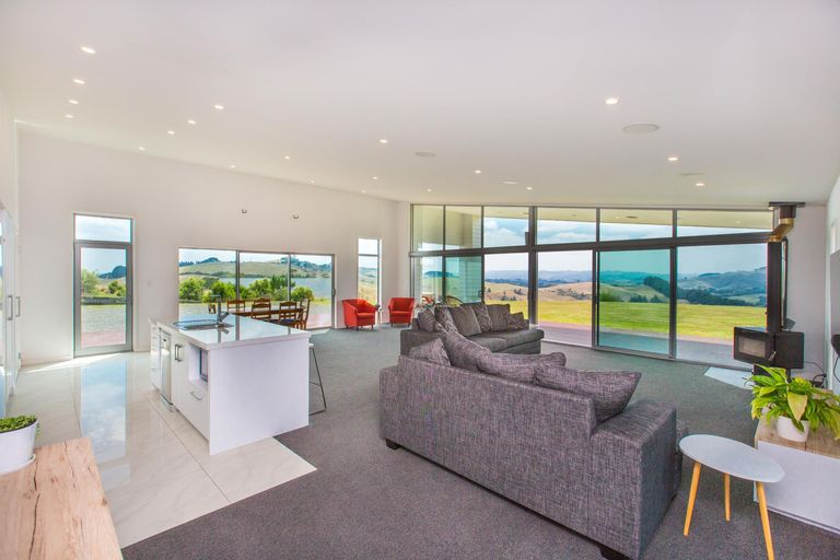 Photo of property in 573 Maungatawhiri Road, Raglan, 3295