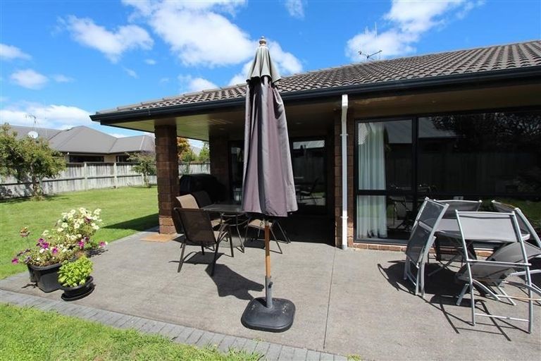 Photo of property in 5 Winslow Court, Huntington, Hamilton, 3210