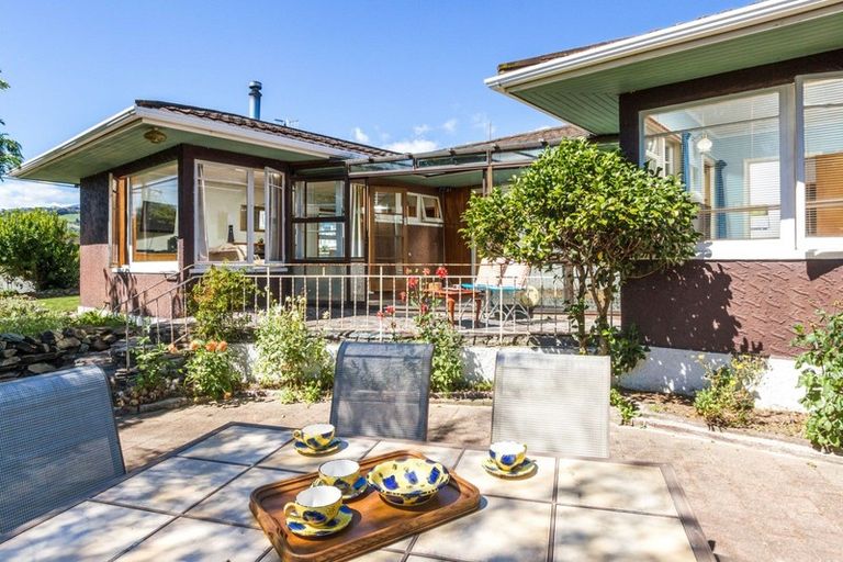 Photo of property in 6 Lemari Avenue, Stoke, Nelson, 7011