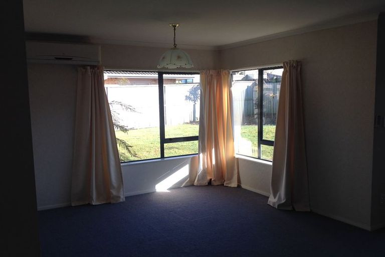 Photo of property in 73 Santa Monica Drive, Papamoa Beach, Papamoa, 3118