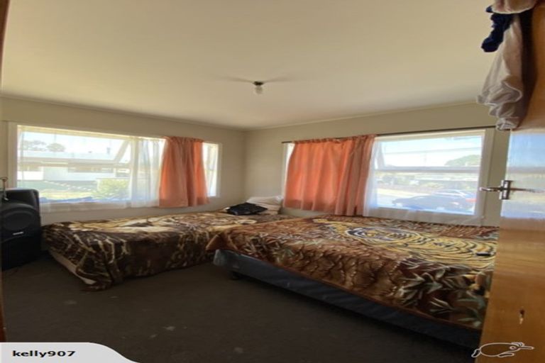 Photo of property in 10 Hyde Street, Manurewa East, Auckland, 2102