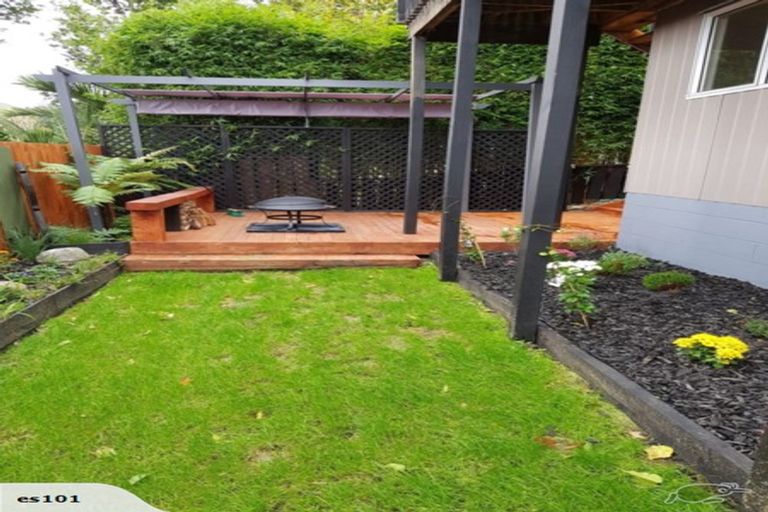 Photo of property in 70a Red Hill Road, Red Hill, Papakura, 2110