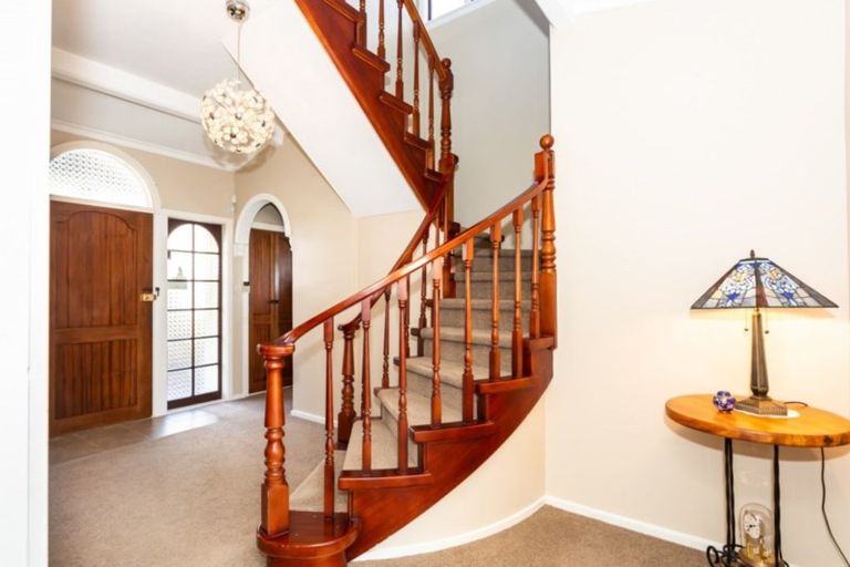 Photo of property in 91a Hackthorne Road, Cashmere, Christchurch, 8022