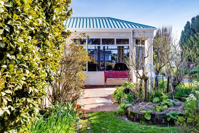 Photo of property in 74 South Road, Manaia, 4612