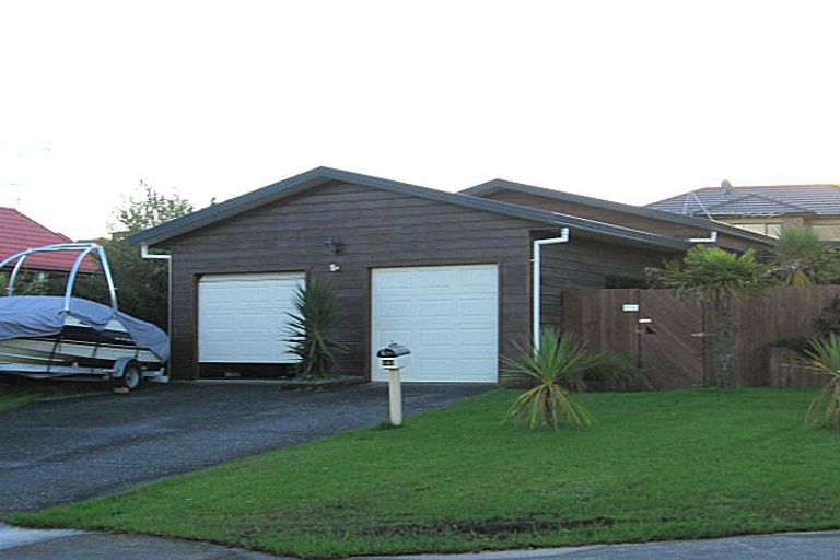 Photo of property in 141 Florence Avenue, Orewa, 0931