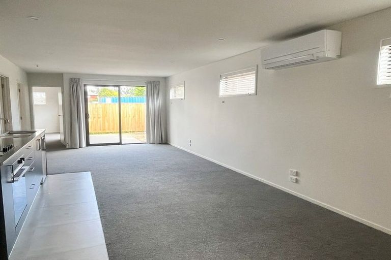 Photo of property in 14 Oakmill Drive, Casebrook, Christchurch, 8051