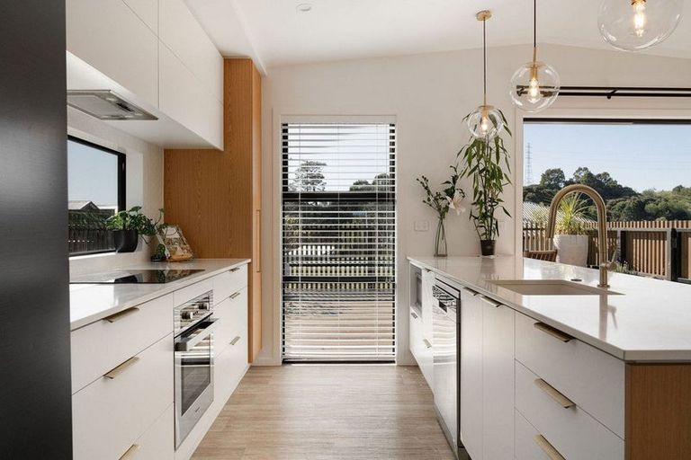Photo of property in 14 Hayward Place, Ohauiti, Tauranga, 3112