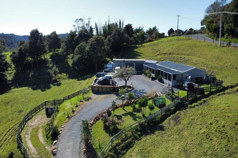 Photo of property in 25 Pakaru Road, Kawakawa, 0282