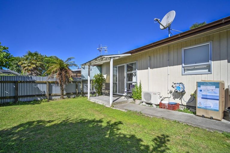 Photo of property in 2/912 Saint Aubyn, Parkvale, Hastings, 4122