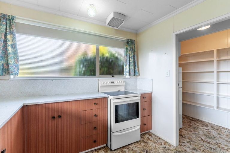 Photo of property in 13 Hamilton Avenue, Winton, 9720