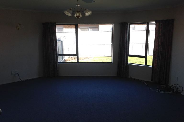 Photo of property in 73 Santa Monica Drive, Papamoa Beach, Papamoa, 3118