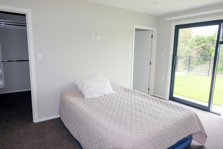 Photo of property in 3 Royal Oak Crescent, Holmes Hill, Oamaru, 9401