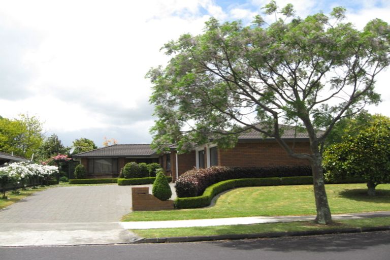 Photo of property in 177 Walter Strevens Drive, Conifer Grove, Takanini, 2112