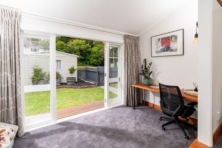 Photo of property in 17 Cornford Street, Karori, Wellington, 6012