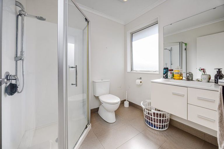 Photo of property in 13 Phar Lap Crescent, Takanini, 2112