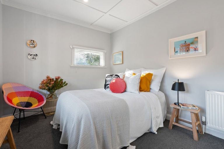 Photo of property in 2 Karamu Street, Ngaio, Wellington, 6035