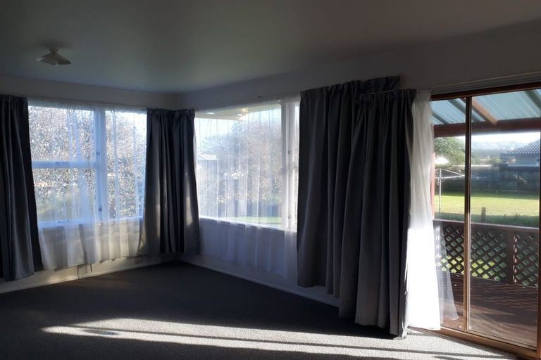 Photo of property in 156 Centreway Road, Orewa, 0931