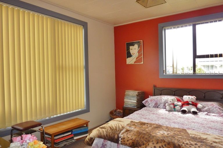 Photo of property in 20 Bentham Street, Westport, 7825