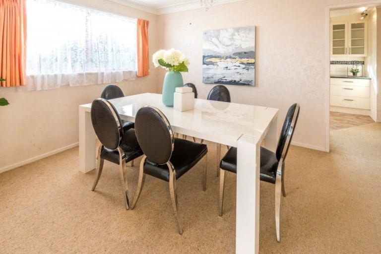 Photo of property in 3 Maugham Drive, Bucklands Beach, Auckland, 2014