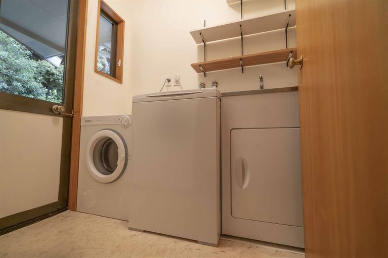 Photo of property in 89 Matua Road, Otatara, Invercargill, 9879