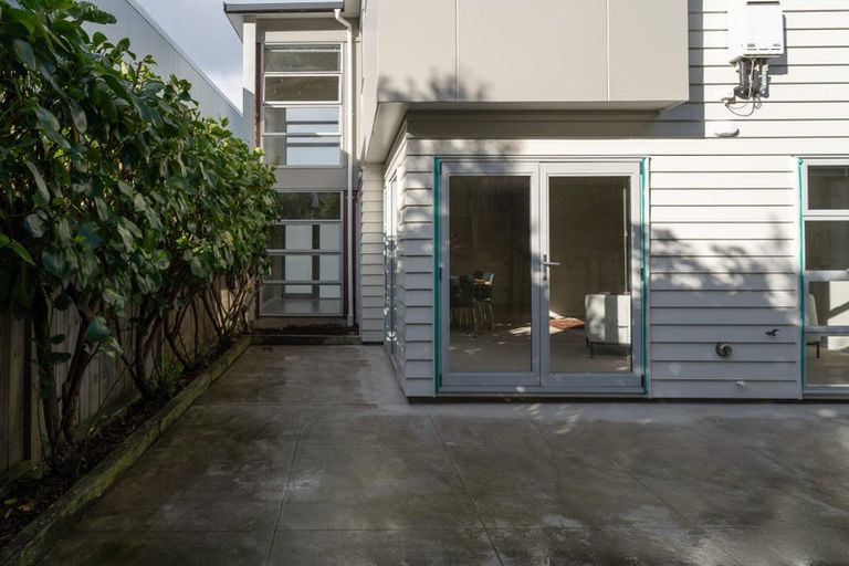Photo of property in 34a Erlestoke Crescent, Churton Park, Wellington, 6037