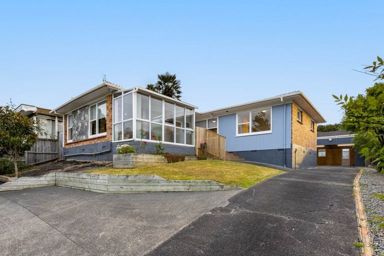 Photo of property in 19 Lawrence Crescent, Hillpark, Auckland, 2102