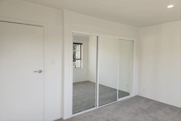 Photo of property in 2/28 Marua Road, Ellerslie, Auckland, 1051