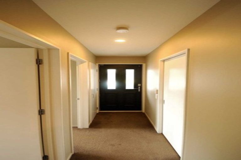 Photo of property in 7/18 Goldsmith Place, Waltham, Christchurch, 8023