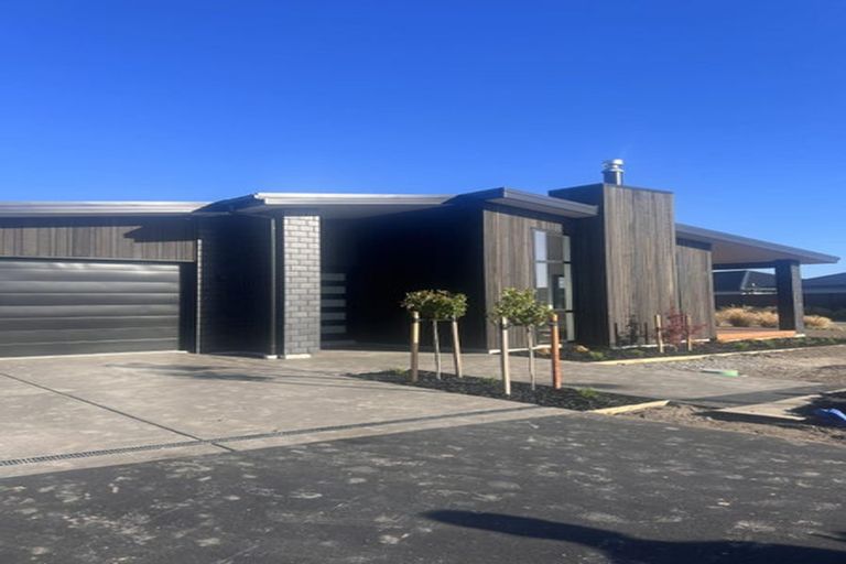 Photo of property in 82 Clark Road, Hobsonville, Auckland, 0616