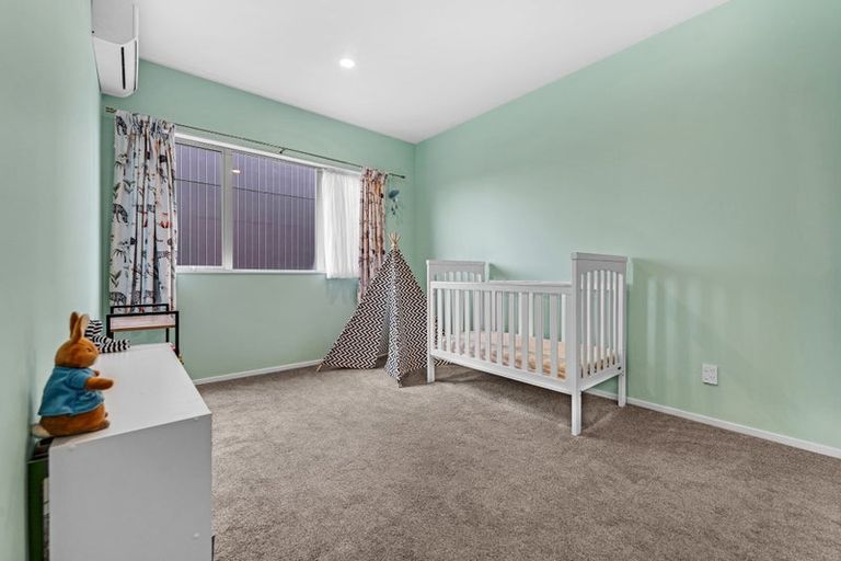 Photo of property in 57e Edmonton Road, Henderson, Auckland, 0612