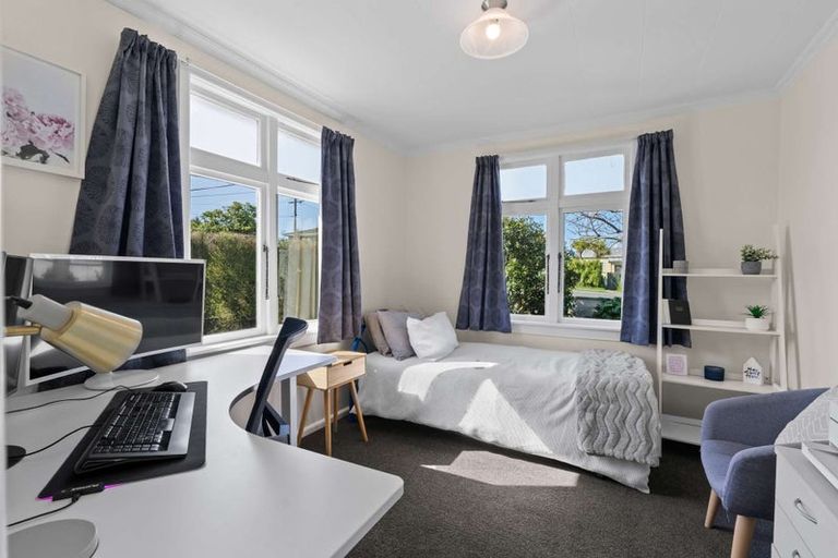 Photo of property in 14 Mersey Street, South Hill, Oamaru, 9400