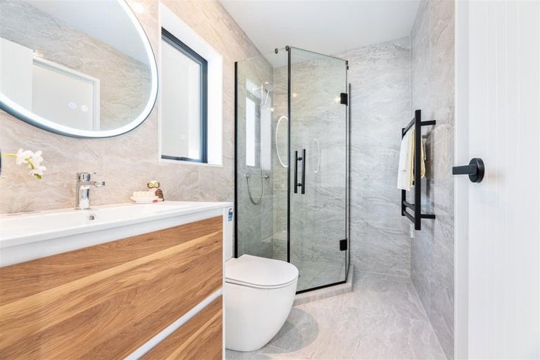 Photo of property in 41b Valentine Street, Papakura, 2110