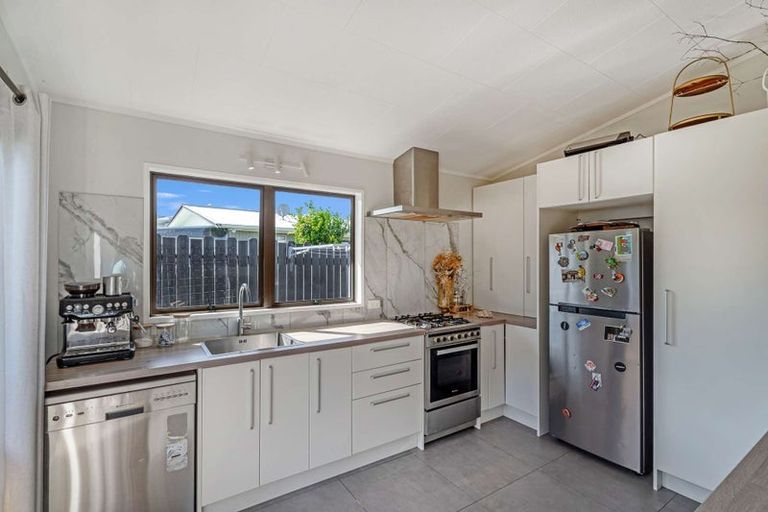 Photo of property in 11a Sarah Avenue, Whitianga, 3510