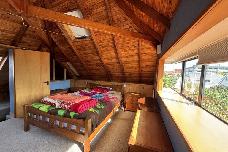 Photo of property in 116a Tasman Street, Nelson, 7010