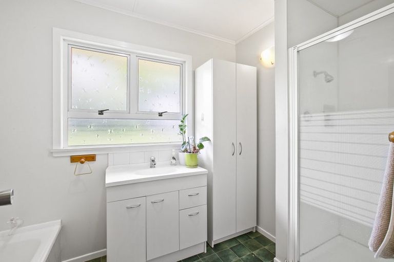 Photo of property in 87e Pioneer Road, Moturoa, New Plymouth, 4310