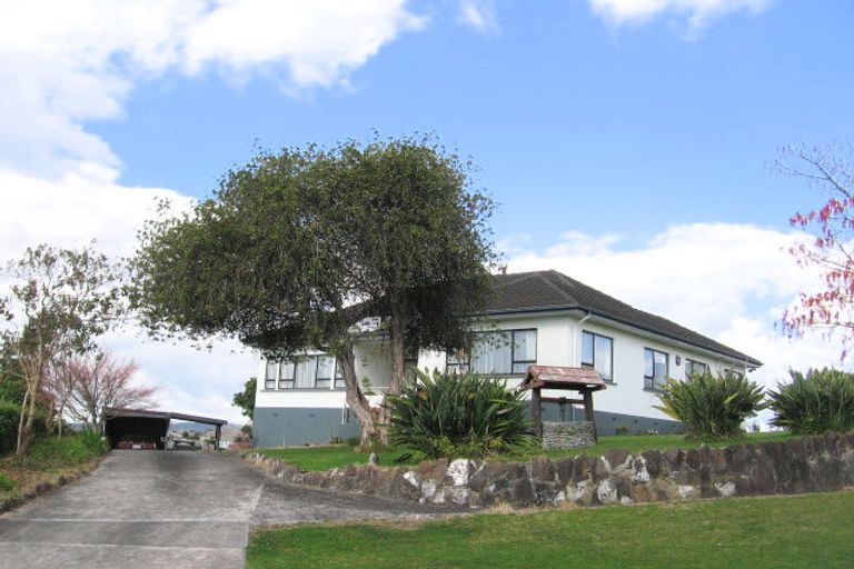 Photo of property in 26 Landview Road, Parkvale, Tauranga, 3112