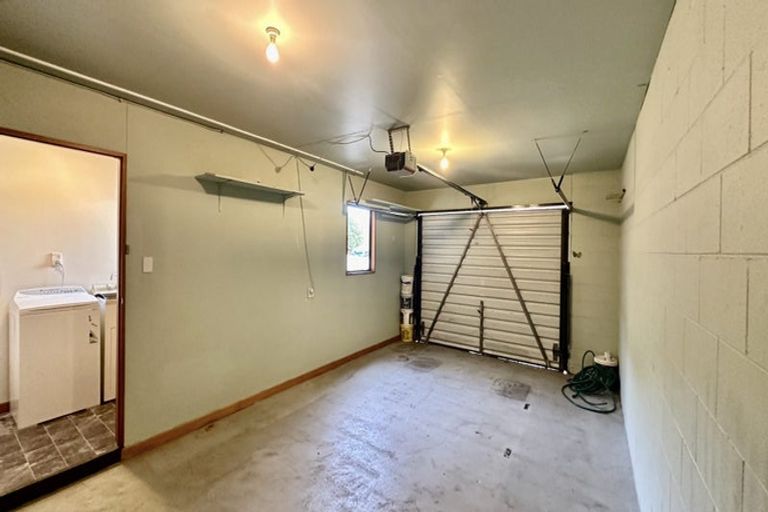 Photo of property in 63 Oxford Street, Lyttelton, 8082