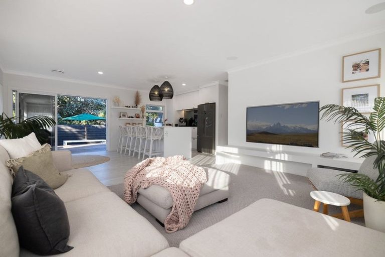 Photo of property in 83b Oceanview Road, Mount Maunganui, 3116