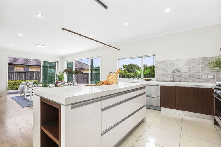 Photo of property in 20 Wessex Place, Rototuna North, Hamilton, 3210