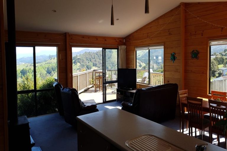 Photo of property in 6 Rabbit Way, Whitianga, 3510