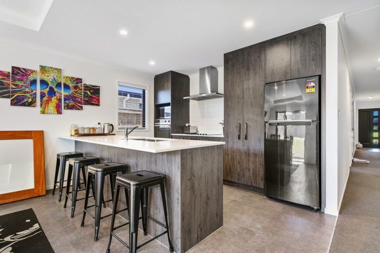 Photo of property in 73 Ridge Drive, Omokoroa, 3114