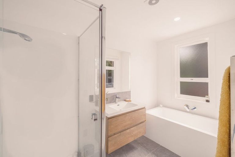 Photo of property in 12a Cradock Street, South New Brighton, Christchurch, 8062