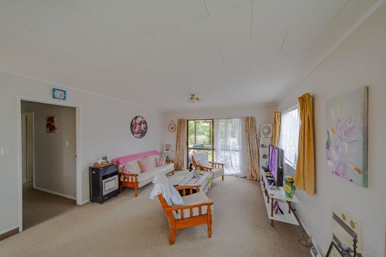 Photo of property in 25 Burness Road, Jervoistown, Napier, 4112