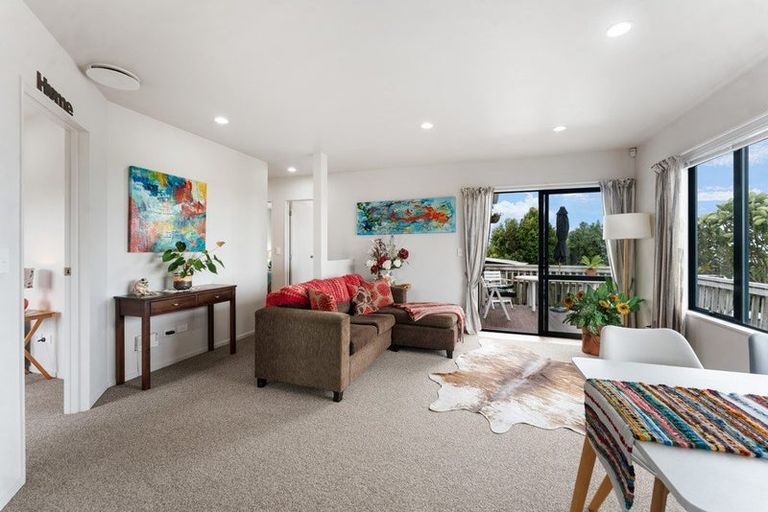 Photo of property in 2a Sycamore Drive, Sunnynook, Auckland, 0620